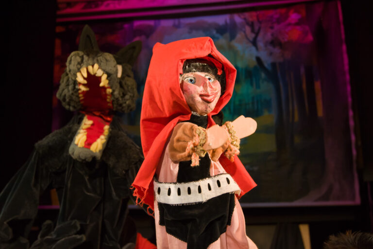 Cappuccetto Rosso –  Sabato 21 febbraio ore 16.30